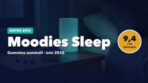 Gummies sommeil à la myrtille et lampe turquoise sur une table de nuit, notre avis sur Moodies Sleep, note 9,4/10